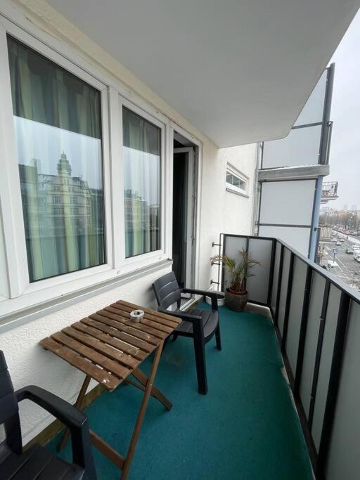 Attractive Flat Near Charlottenburg & Center Appartement